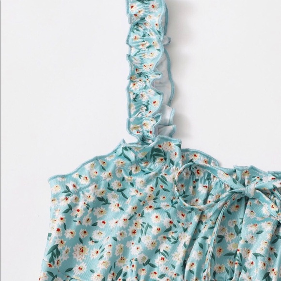 summer dress - Picture 2 of 4